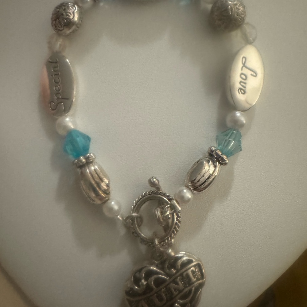 Silver Tone 'Love', ‘Aunt’, and 'Special' Heart Charm Bracelet with Aqua Beads